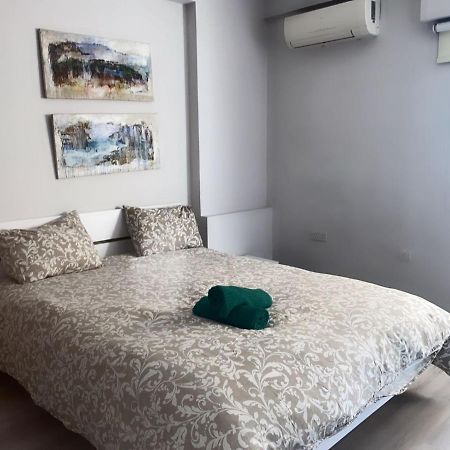 Paradise Promenade Apartment, 2Min Distance From Larnaca Marina Exteriör bild