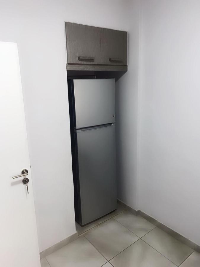 Paradise Promenade Apartment, 2Min Distance From Larnaca Marina Exteriör bild